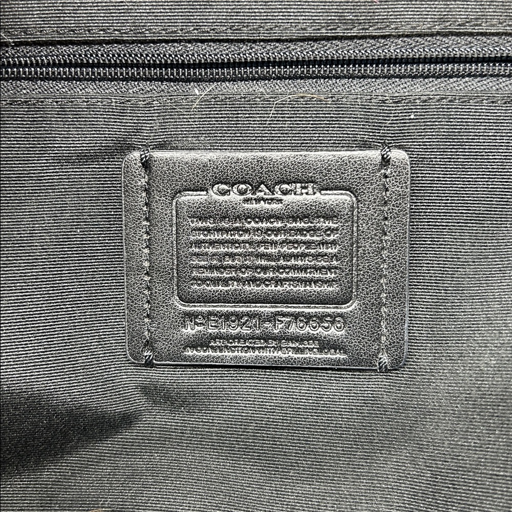 5337 Coach limited edition Vandal Gummy Bear Charlie Backpack 1955337 - Picture 7 of 16
